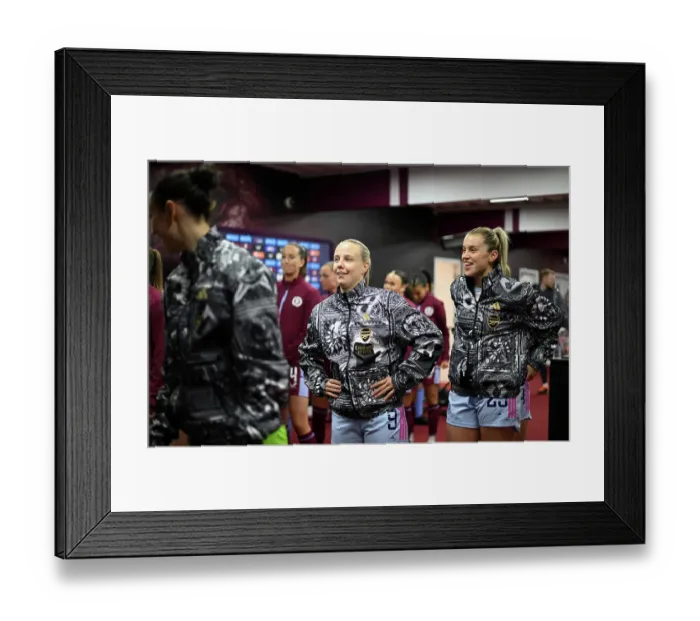 Framed Print : Aston Villa v Arsenal FC - Barclays Women's Super League Framed Print : Aston Villa v Arsenal FC - Barclays Women's Super League