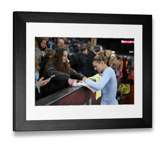 Framed Print : Aston Villa v Arsenal FC - Barclays Women's Super League