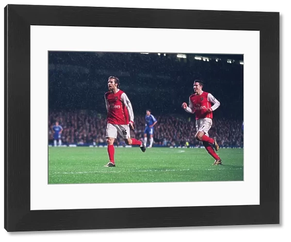Flamini's Thrilling Goal: Arsenal vs. Chelsea, 10 / 12 / 06