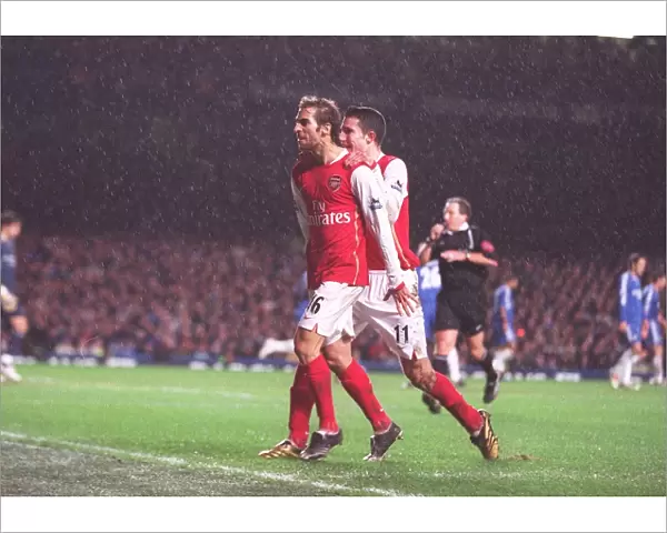 Mathieu Flamini celebrates scoring Arsenals goal