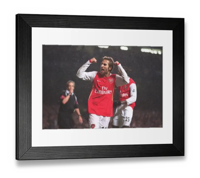 Framed Print : Flamini's Thrilling Strike: Arsenal vs. Chelsea (10-12-06)