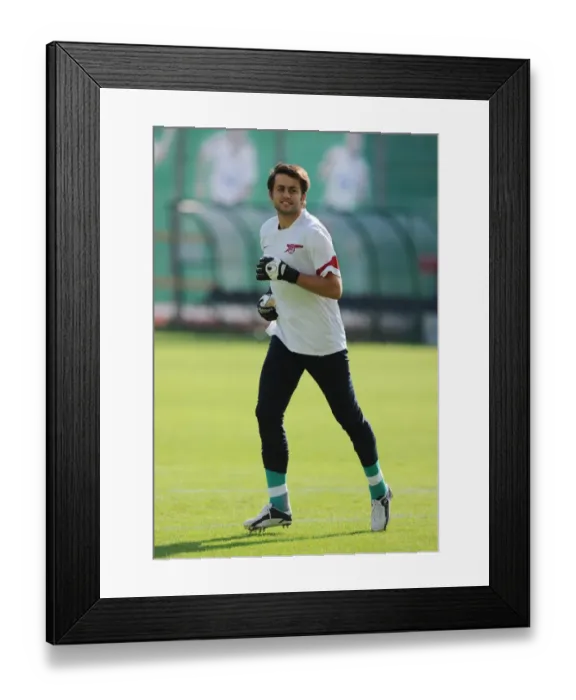 Framed Print : Lucasz Fabianski (Arsenal). Legia Warsaw 5: 6 Arsenal, Wojska Polskiego Framed Print : Lucasz Fabianski (Arsenal). Legia Warsaw 5: 6 Arsenal, Wojska Polskiego