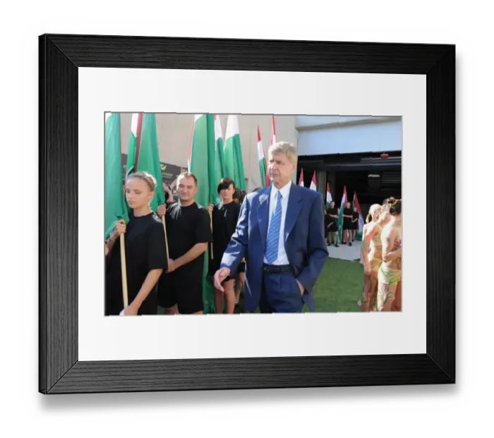 Framed Print : Arsene Wenger: Triumphant in Warsaw - Arsenal's 5-6 Victory Framed Print : Arsene Wenger: Triumphant in Warsaw - Arsenal's 5-6 Victory