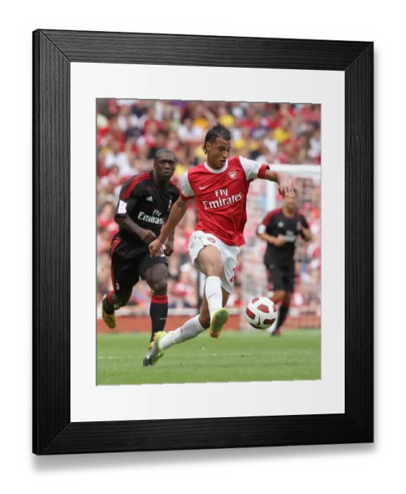 Framed Print : Marouane Chamakh vs AC Milan: 1-1 Stalemate at Emirates Cup Pre-Season, 2010 Framed Print : Marouane Chamakh vs AC Milan: 1-1 Stalemate at Emirates Cup Pre-Season, 2010