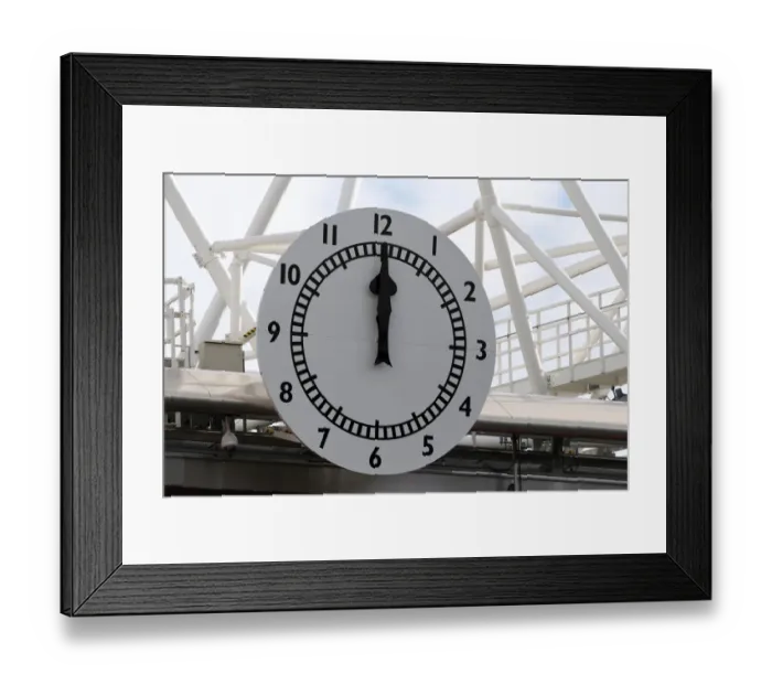 Framed Print : (Arsenal). Arsenal 1: 1 AC Milan. Emirates Cup Pre Season. Emirates Stadium, 31  /  7  /  10