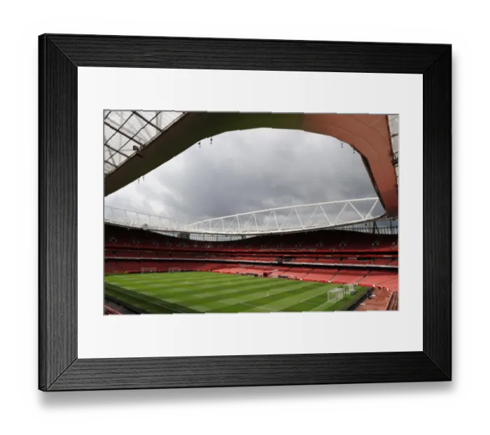 Framed Print : Arsenal vs AC Milan: 1-1 Draw at Emirates Cup Pre-Season 2010