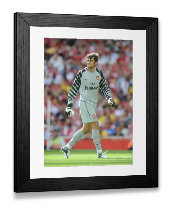 Framed Print : Arsenal's Lukasz Fabianski vs AC Milan: A 1-1 Draw at the Emirates Cup, 2010