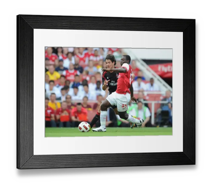 Framed Print : Emmanuel Frimpong (Arsenal) Pato (Milan). Arsenal 1: 1 AC Milan. Emirates Cup, pre season