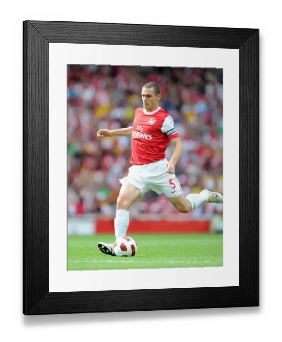 Framed Print : Thomas Vermaelen Tied: Arsenal vs. AC Milan, Emirates Cup Pre-Season 2010