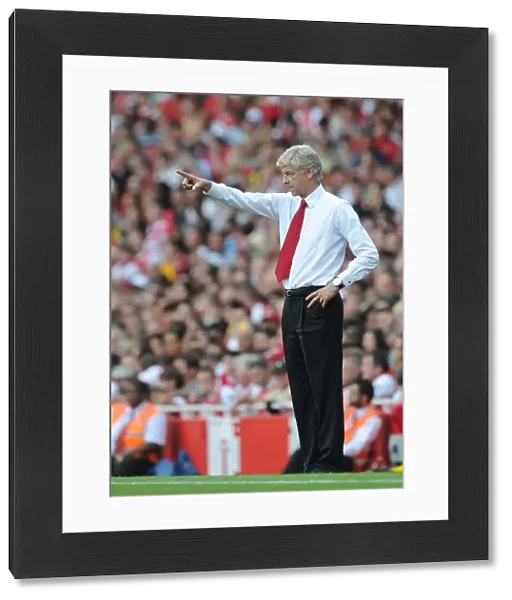 Arsene Wenger the Arsenal Manager. Arsenal 1: 1 AC Milan. Emirates Cup, pre season