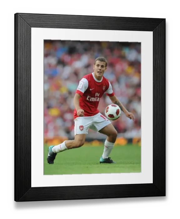 Framed Print : Jack Wilshere's Standout Performance: Arsenal vs AC Milan, Emirates Cup 2010 - A Thrilling 1-1 Draw