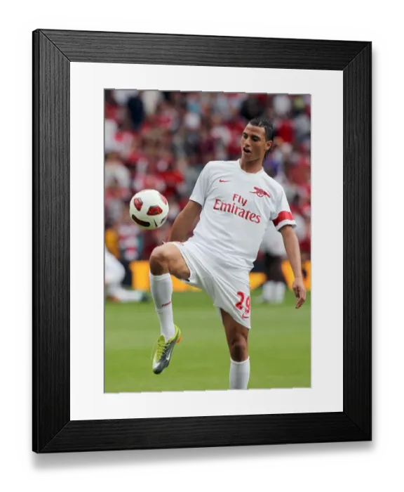 Framed Print : Marouane Chamakh Scores for Arsenal in Emirates Cup Win Against Celtic (3-2) Framed Print : Marouane Chamakh Scores for Arsenal in Emirates Cup Win Against Celtic (3-2)