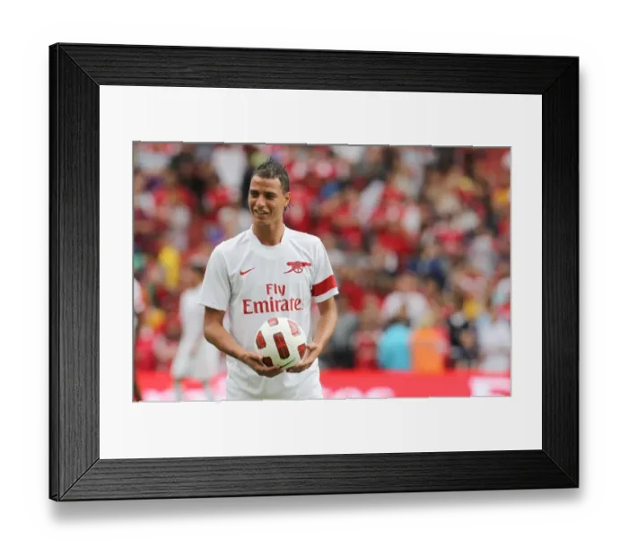 Framed Print : Chamakh's Game-winning Goal: Arsenal 3-2 Celtic, Emirates Cup Pre-Season 2010