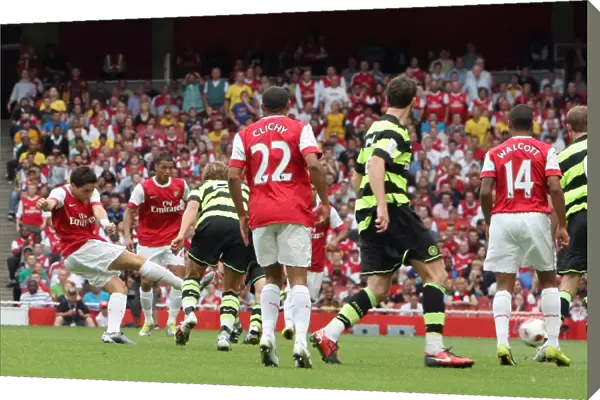 Samir Nasri scores Arsenals 3rd goal. Arsenal 3: 2 Celtic. Emirates Cup Pre Season