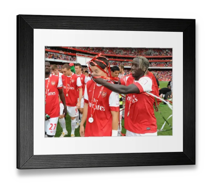 Framed Print : Samir Nasri and Bacary Sagna (Arsenal). Arsenal 3: 2 Celtic. Emirates Cup, pre season