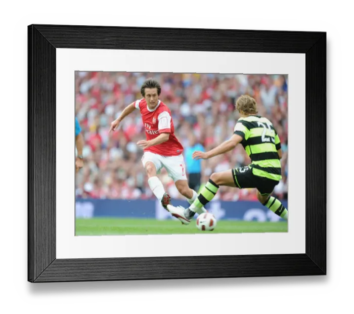 Framed Print : Tomas Rosicky (Arsenal) Thomas Rogne (Celtic). Arsenal 3: 2 Celtic. Emirates Cup Framed Print : Tomas Rosicky (Arsenal) Thomas Rogne (Celtic). Arsenal 3: 2 Celtic. Emirates Cup