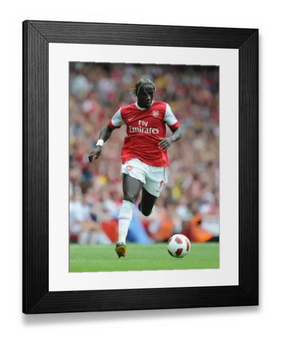 Framed Print : Bacary Sagna (Arsenal). Arsenal 3: 2 Celtic. Emirates Cup, pre season. Emirates Stadium Framed Print : Bacary Sagna (Arsenal). Arsenal 3: 2 Celtic. Emirates Cup, pre season. Emirates Stadium