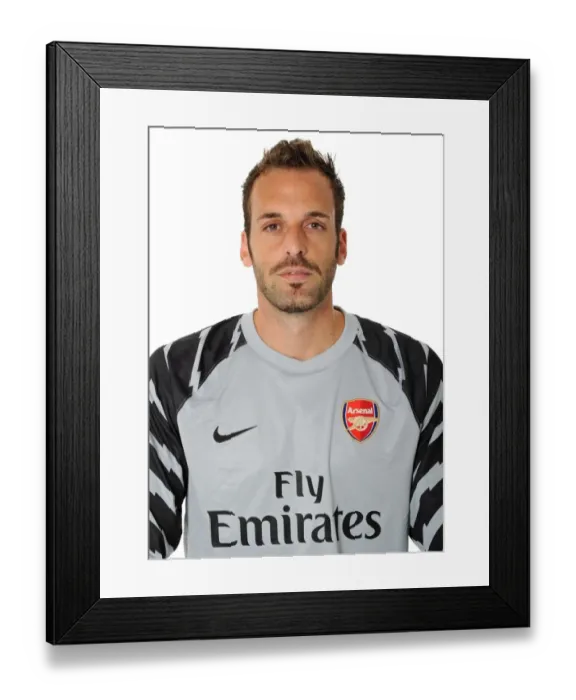 Framed Print : Manuel Almunia at Arsenal 1st Team Photocall and Membersday, Emirates Stadium (2010)