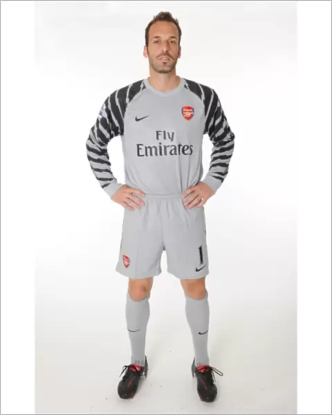Manuel Almunia (Arsenal). Arsenal 1st Team Photocall and Membersday. Emirates Stadium