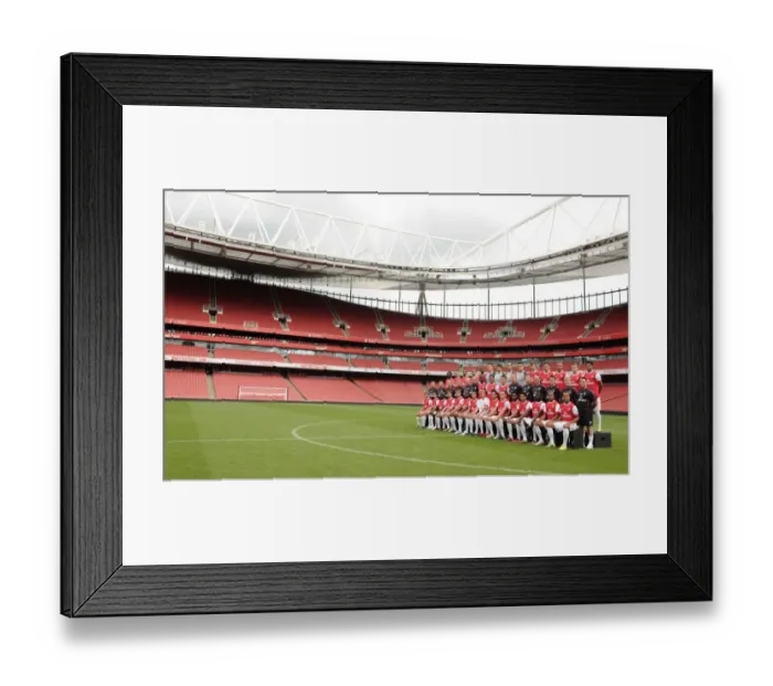 Framed Print : Arsenal 1st Team: United at Emirates - 2010-11 Squad Photocall and Membersday Framed Print : Arsenal 1st Team: United at Emirates - 2010-11 Squad Photocall and Membersday