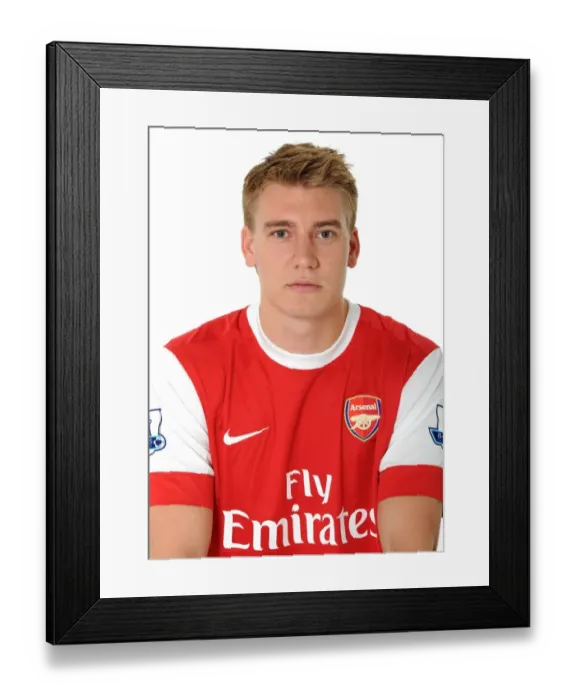 Framed Print : Nicklas Bendtner (Arsenal). Arsenal 1st Team Photocall and Membersday. Emirates Stadium