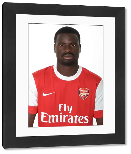 Emmanuel Eboue (Arsenal). Arsenal 1st Team Photocall and Membersday. Emirates Stadium