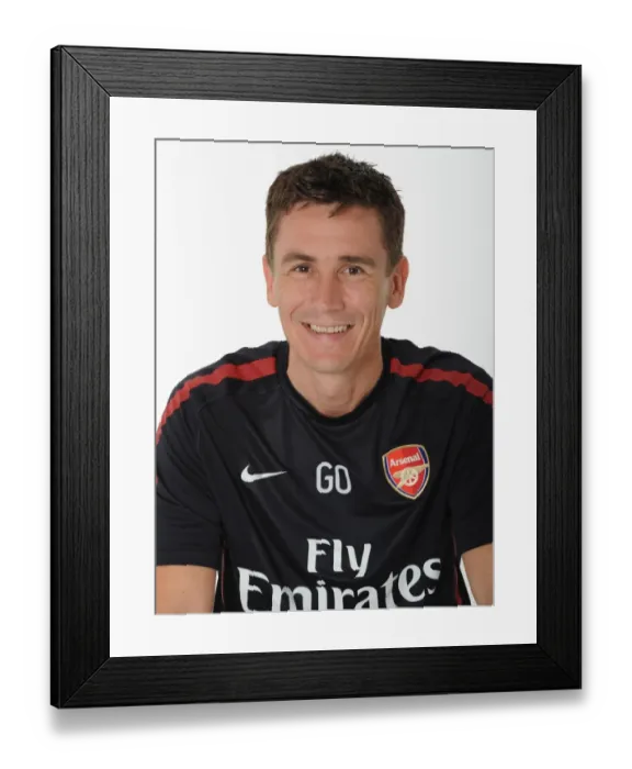 Framed Print : Gary O Driscoll (Arsenal Doctor). Arsenal 1st Team Photocall and Membersday Framed Print : Gary O Driscoll (Arsenal Doctor). Arsenal 1st Team Photocall and Membersday