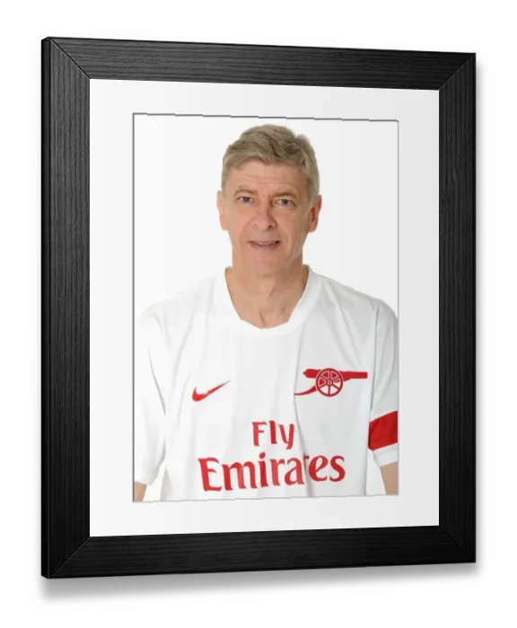 Framed Print : Arsene Wenger the Arsenal Manager. Arsenal 1st team Photocall and Membersday