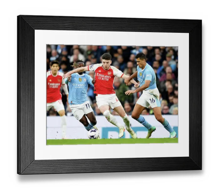 Framed Print : Manchester City v Arsenal FC - Premier League Framed Print : Manchester City v Arsenal FC - Premier League
