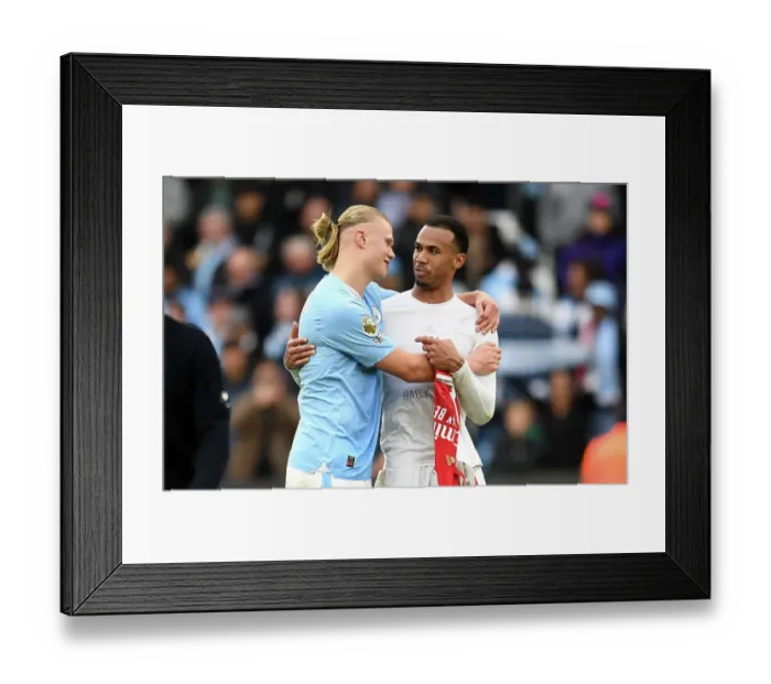 Framed Print : Manchester City v Arsenal FC - Premier League