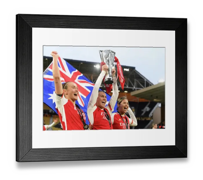 Framed Print : Arsenal v Chelsea - FA Women's Continental Tyres League Cup Final
