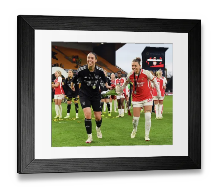 Framed Print : Arsenal v Chelsea - FA Women's Continental Tyres League Cup Final