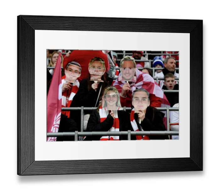 Framed Print : Arsenal v Chelsea - FA Women's Continental Tyres League Cup Final