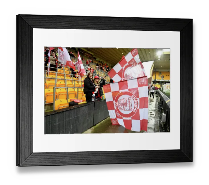 Framed Print : Arsenal v Chelsea - FA Women's Continental Tyres League Cup Final