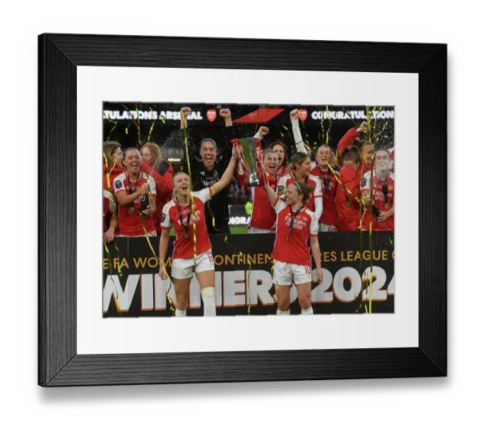 Framed Print : Arsenal v Chelsea - FA Women's Continental Tyres League Cup Final Framed Print : Arsenal v Chelsea - FA Women's Continental Tyres League Cup Final