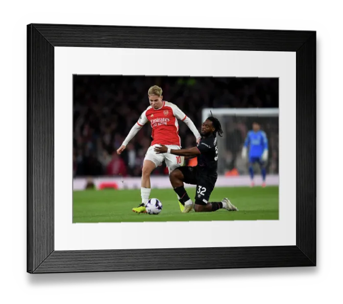 Framed Print : Arsenal FC v Luton Town - Premier League Framed Print : Arsenal FC v Luton Town - Premier League
