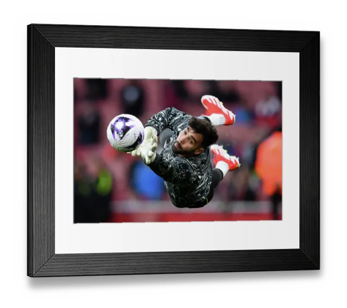 Framed Print : Arsenal FC v Luton Town - Premier League Framed Print : Arsenal FC v Luton Town - Premier League