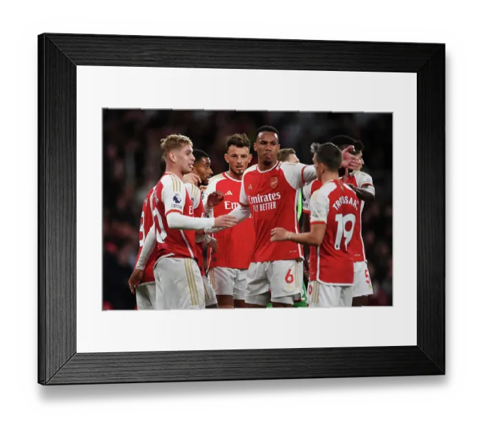 Framed Print : Arsenal FC v Luton Town - Premier League Framed Print : Arsenal FC v Luton Town - Premier League