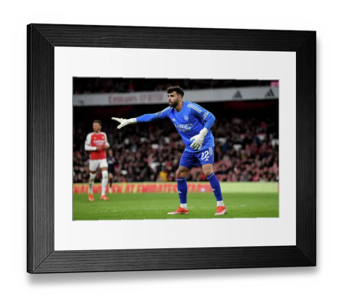 Framed Print : Arsenal FC v Luton Town - Premier League