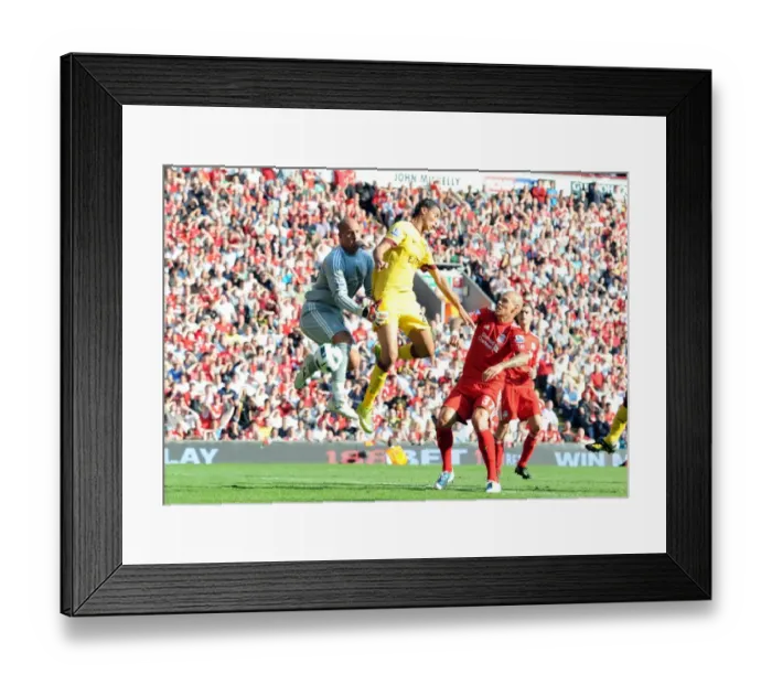 Framed Print : Chamakh's Aerial Battle with Reina: Liverpool vs Arsenal, 1-1 Stalemate