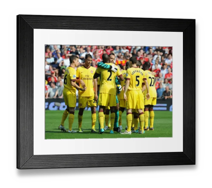 Framed Print : The Arsenal player line up before the match. Liverpool 1: 1 Arsenal, Barclays Premier League Framed Print : The Arsenal player line up before the match. Liverpool 1: 1 Arsenal, Barclays Premier League