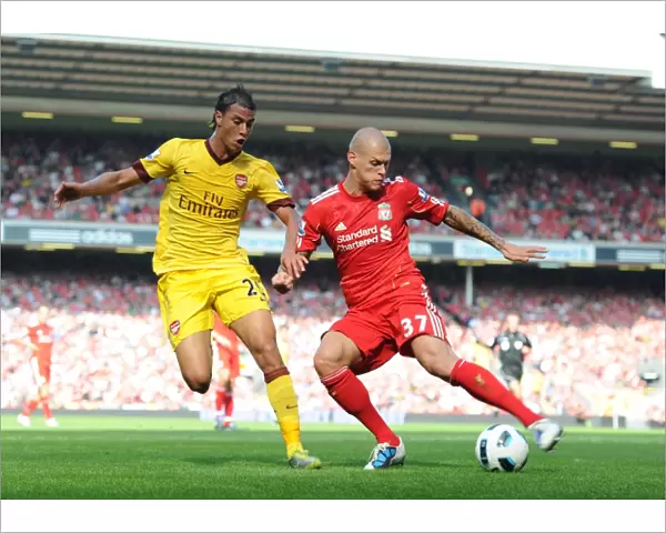 Marouane Chamakh (Arsenal) Martin Skrtel (Liverpool). Liverpool 1: 1 Arsenal