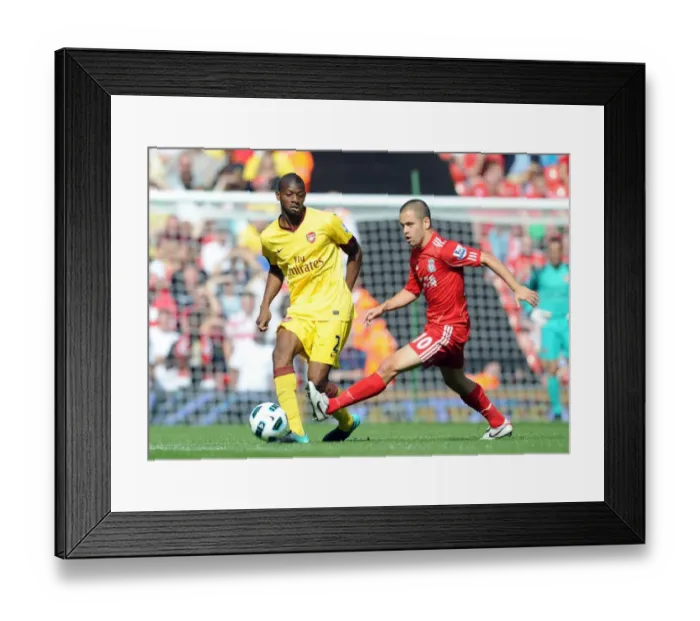 Framed Print : Abou Diaby (Arsenal) Joe Cole (Liverpool). Liverpool 1: 1 Arsenal, Barclays Premier League