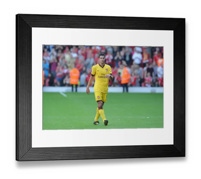Framed Print : Robin van Persie's Thrilling Stalemate: Arsenal vs Liverpool, 2010-11 Premier League