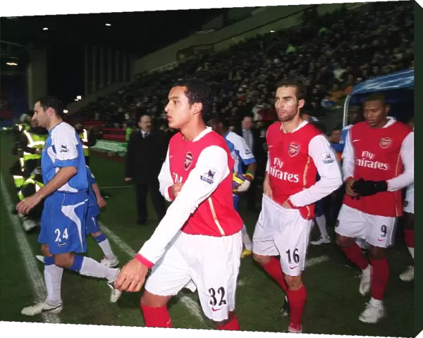 Theo Walcott and mathieu Flamini (Arsenal) before the match