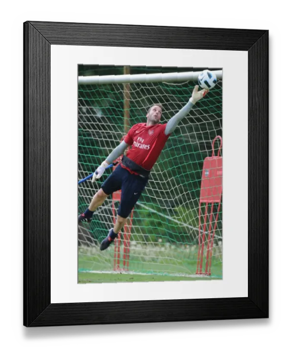 Framed Print : Manuel Almunia at Arsenal Training Camp, Austria, 2010 Framed Print : Manuel Almunia at Arsenal Training Camp, Austria, 2010