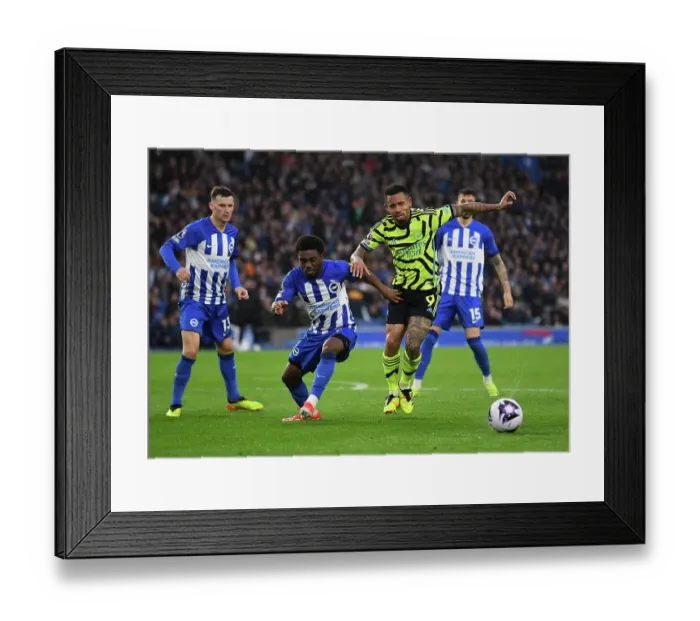 Framed Print : Brighton & Hove Albion v Arsenal FC - Premier League Framed Print : Brighton & Hove Albion v Arsenal FC - Premier League