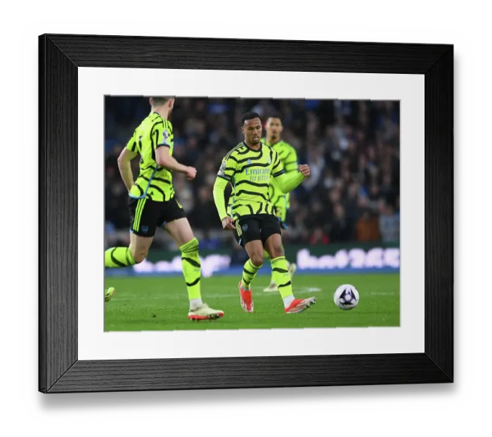 Framed Print : Brighton & Hove Albion v Arsenal FC - Premier League Framed Print : Brighton & Hove Albion v Arsenal FC - Premier League