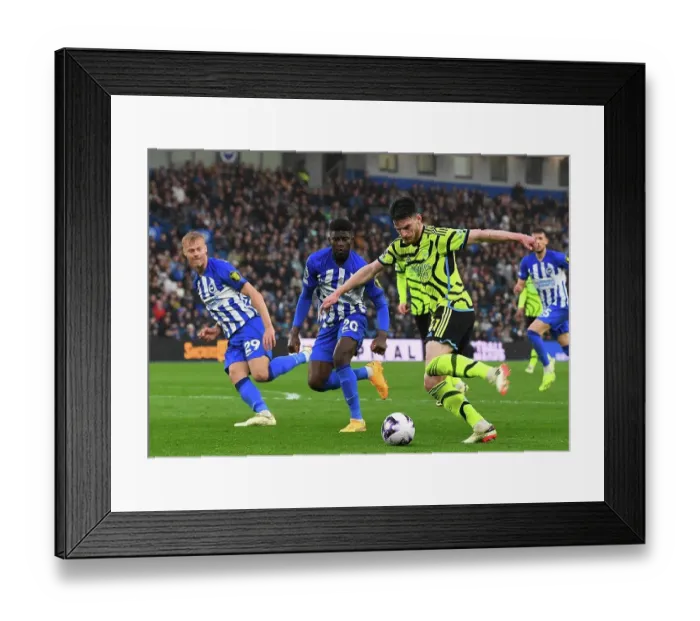 Framed Print : Brighton & Hove Albion v Arsenal FC - Premier League
