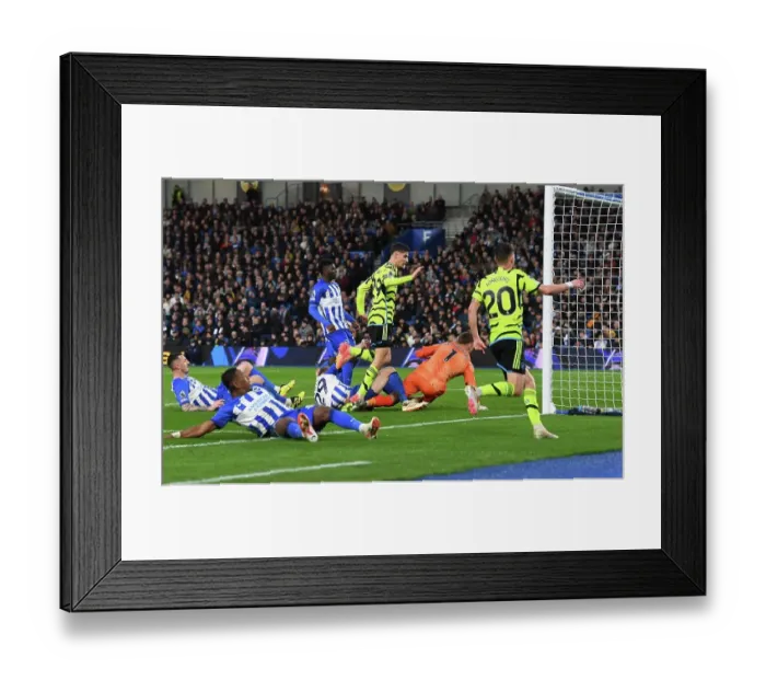 Framed Print : Brighton & Hove Albion v Arsenal FC - Premier League Framed Print : Brighton & Hove Albion v Arsenal FC - Premier League